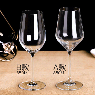 <b>4 6只套装：红酒杯+醒酒器+杯架∣无铅水晶高脚杯</b>