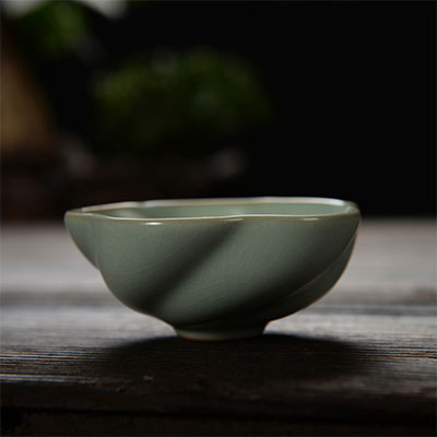 <b>定制汝窑快客杯一壶一杯快客茶杯手抓壶</b>