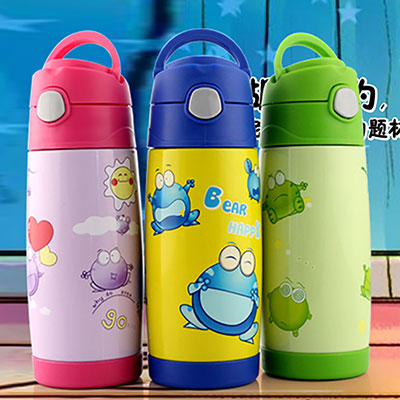 <b>儿童保温杯</b>