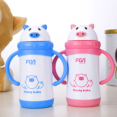 <b>儿童便携保温杯</b>