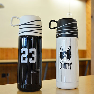 <b>时尚保温杯</b>