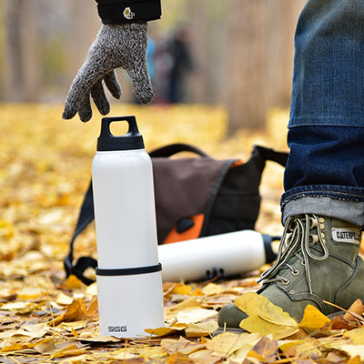 <b>不锈钢运动保温杯</b>