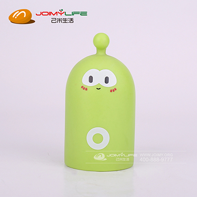 4399定制卡通笔筒