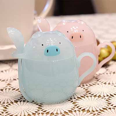 塑料带盖带汤勺可爱卡通水杯