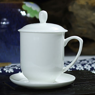 <b>带盖家用骨瓷水杯</b>