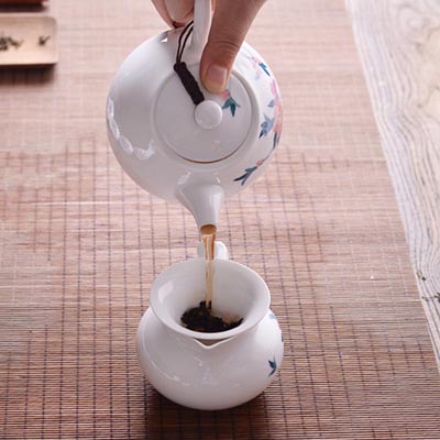 水点桃花骨瓷套杯