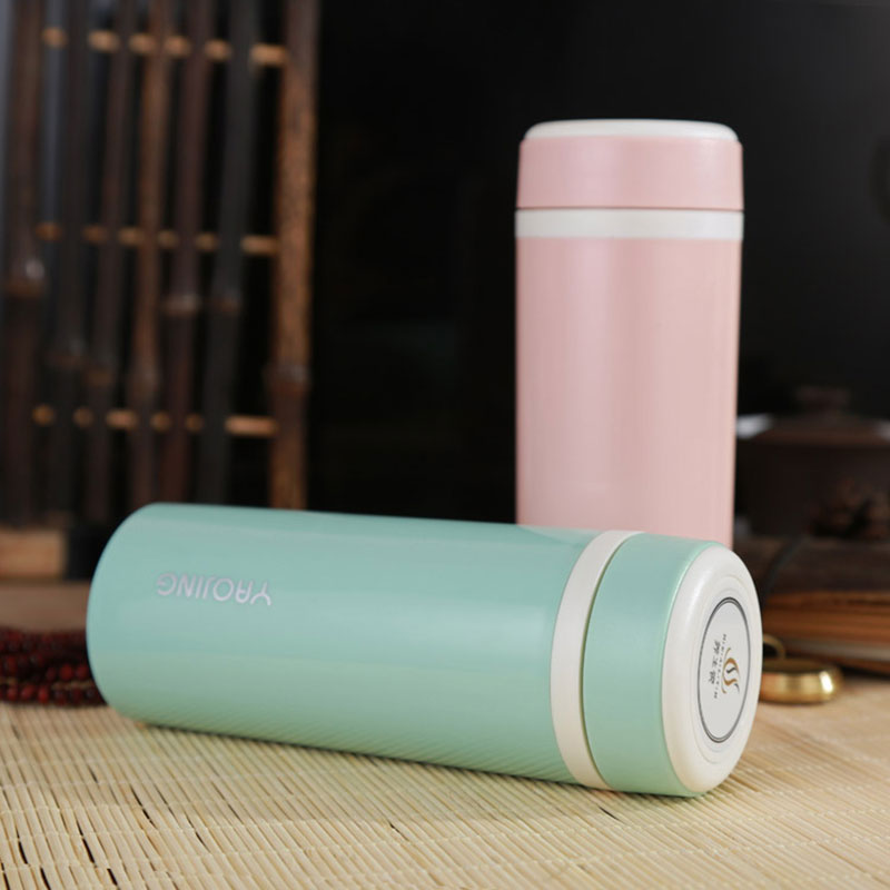 <b>陶瓷双层骨瓷保温杯</b>