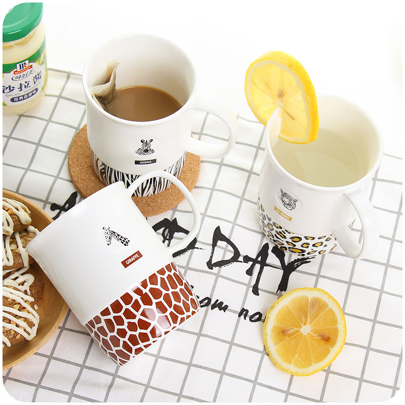 <b>创意休闲骨瓷马克杯</b>